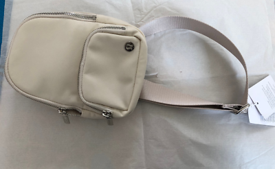 New Lululemon Everywhere Small 2L Sling Bag Light Ivory