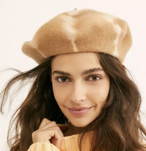 Margot Slouchy Beret, Camel/Tan 
