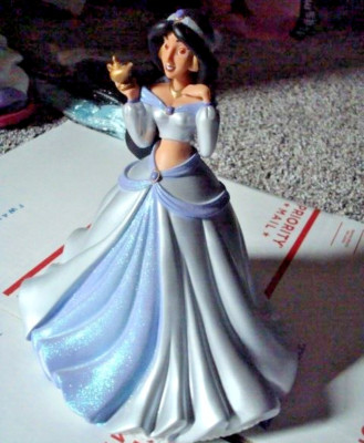 DISNEY Princess JASMINE 9' Plastic Coin Bank Silver Light Blue Dress~ No Stopper