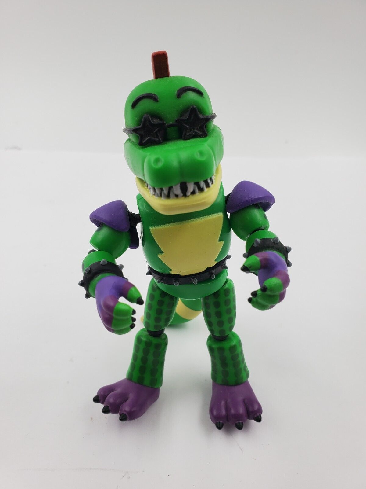 Five Nights at Freddys Security Breach 5.5 Inch Action Figure | Montgomery  Gator