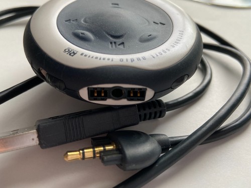 Reproductor de audio portátil vintage Nike Rio PSA Play azul blanco negro deportivo Rio MP3 - Imagen 7 de 8