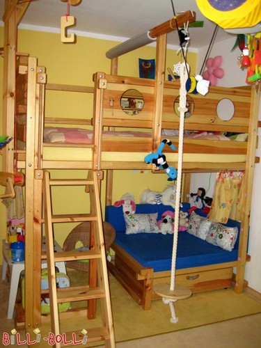 Kuscheleckenbett aus Massivholz für Kinder (Billi-Bolli) | Kinderbett, Spielbett - Bild 2 von 3