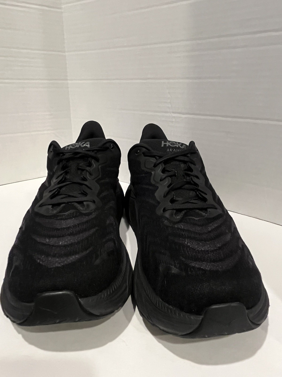 HOKA Arahi 6 Mens Stability Running Walking Shoe Black/Black Size 15D thumbnail 2