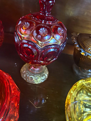 L.E. Smith Moon and Stars Ruby Red Glass Pedestal Lidded Candy Dish