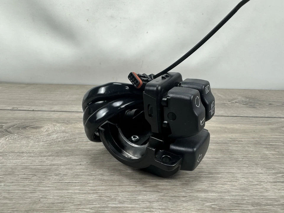 Módulo de interruptor izquierdo Harley Davidson Softail Dyna Sportster 16-24 Foto 3 de 4