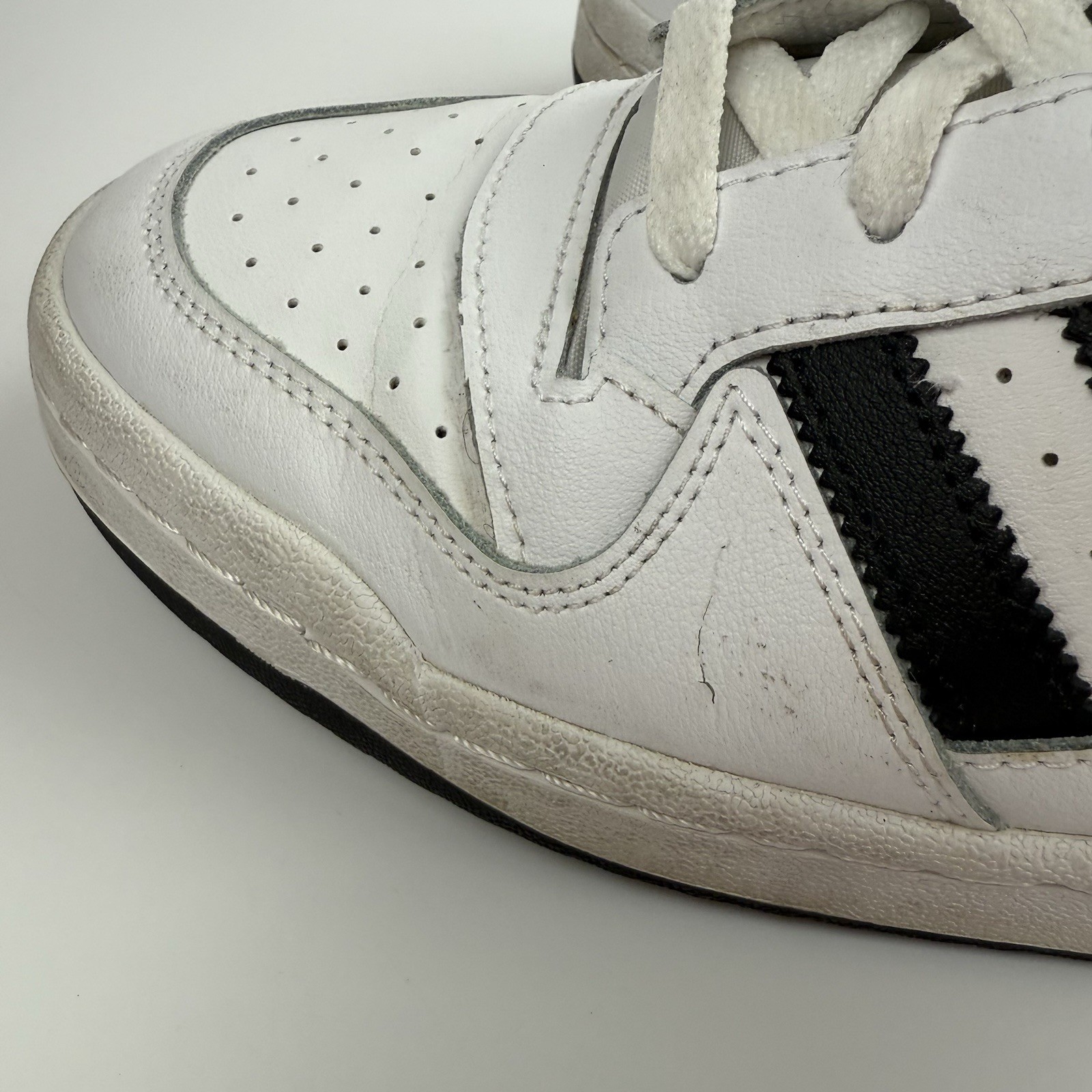 Adidas Forum Low Mens 10.5 Shoes Cloud White Black FY7757 Sneakers thumbnail 5