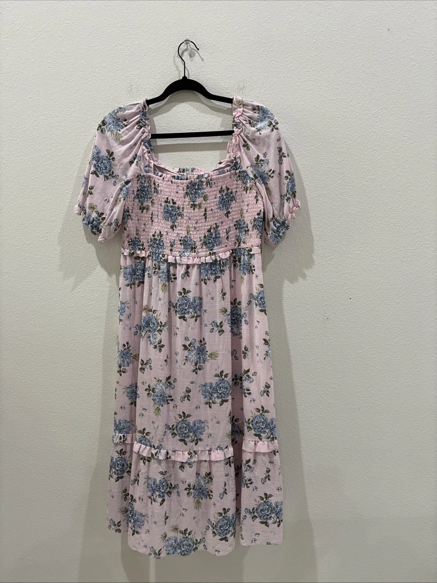 white christmas dresses Lola Dress