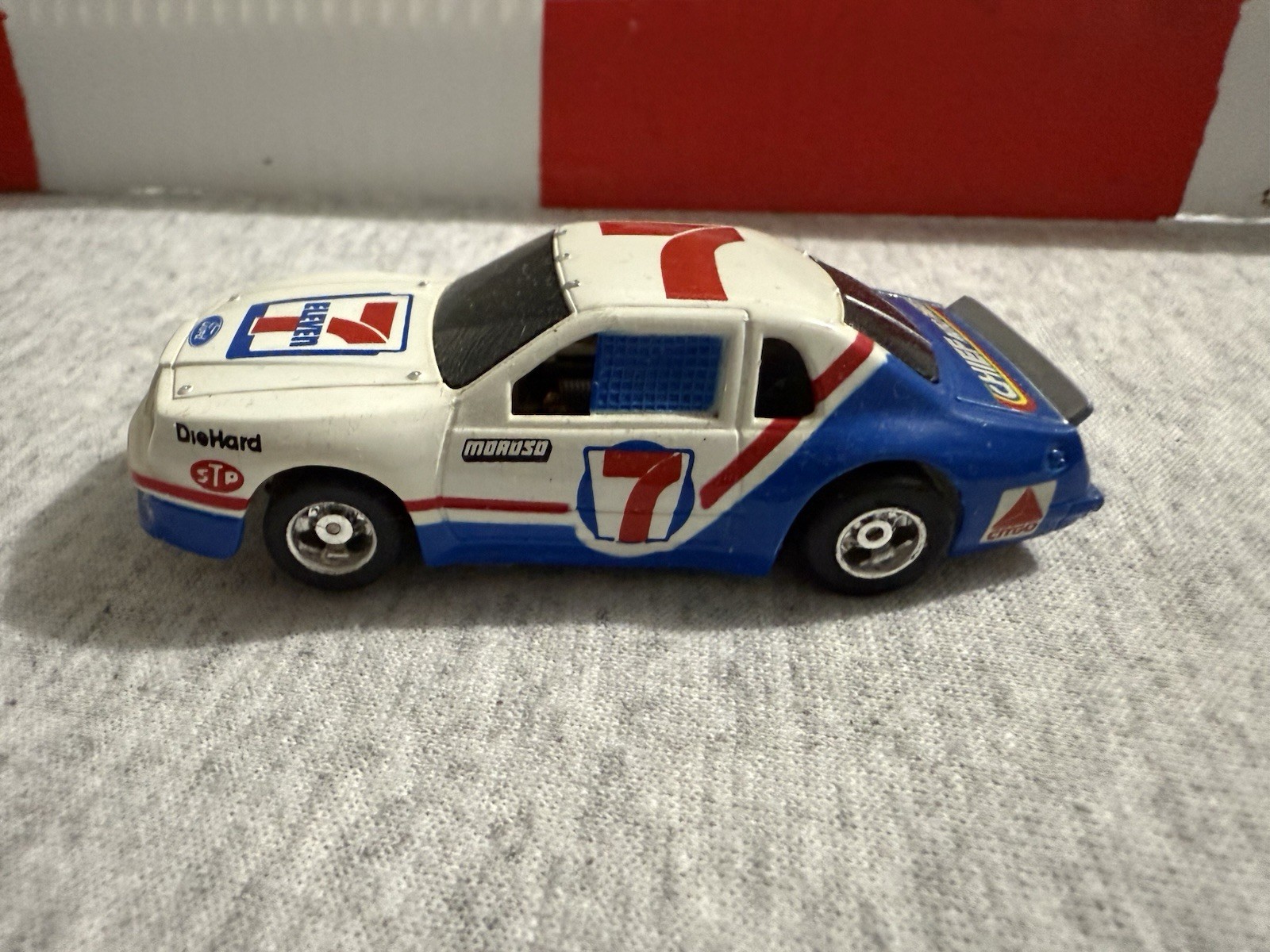 Tyco Ford Thunderbird 7 Eleven  Slot Car