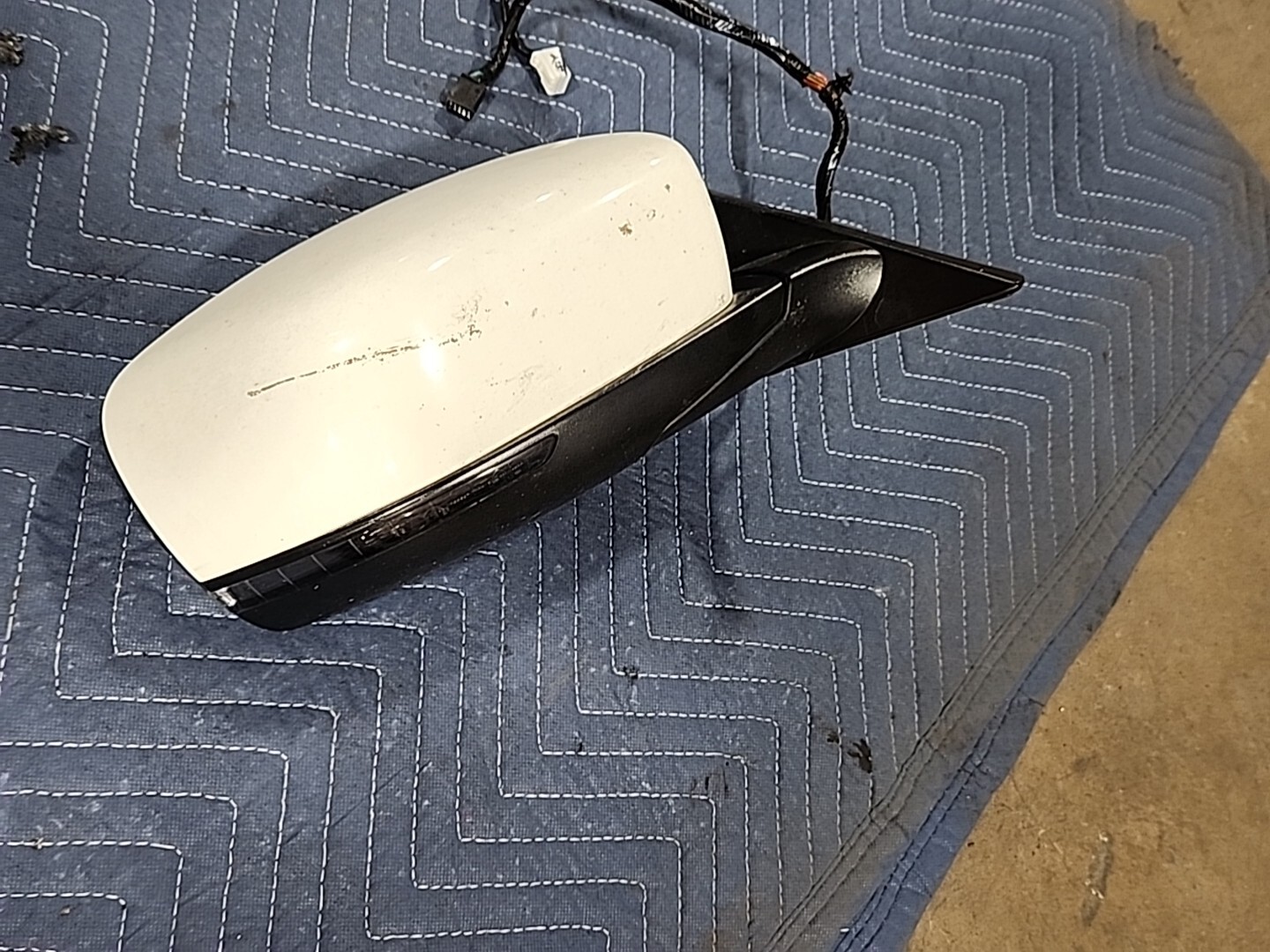 14-17 Maserati Ghibli Front Right Side Mirror Door Rear View Mirror OEM #83
