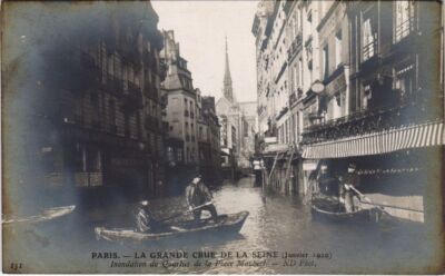 CPA Inondations 1910 PARIS Quartier de la Place Maubert (996667)