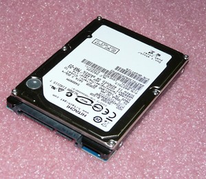 320 GB Hitachi HTS545032B9A300 5400rpm Hard Drive Disk Festplatte SATA HDD