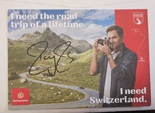 TARJETA POSTAL PROMOCIONAL SUIZA AUTOGRAFIADA POR ROGER FEDERER.