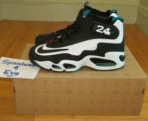 2009 Nike Air Griffey Max 1 White Freshwater Size 9.5 354912 101 | eBay