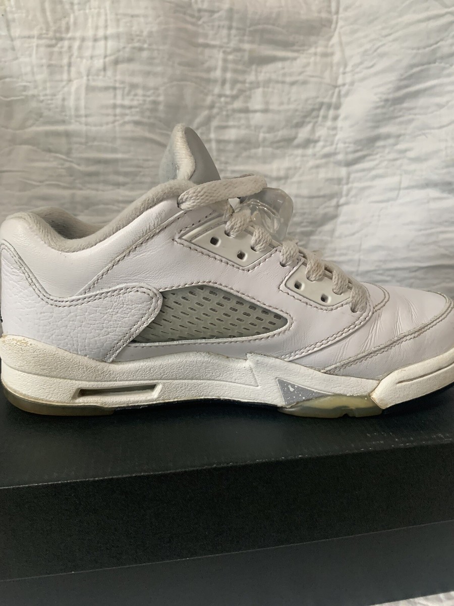 Air Jordan 5 retro lowグレー 箱付き Air Jordan 5 retro lowグレー 箱付き