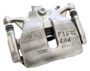 VW Passat 3G B8 2.0TDI Variant Facelift Bremssattel Vorne Links 8V0615123D