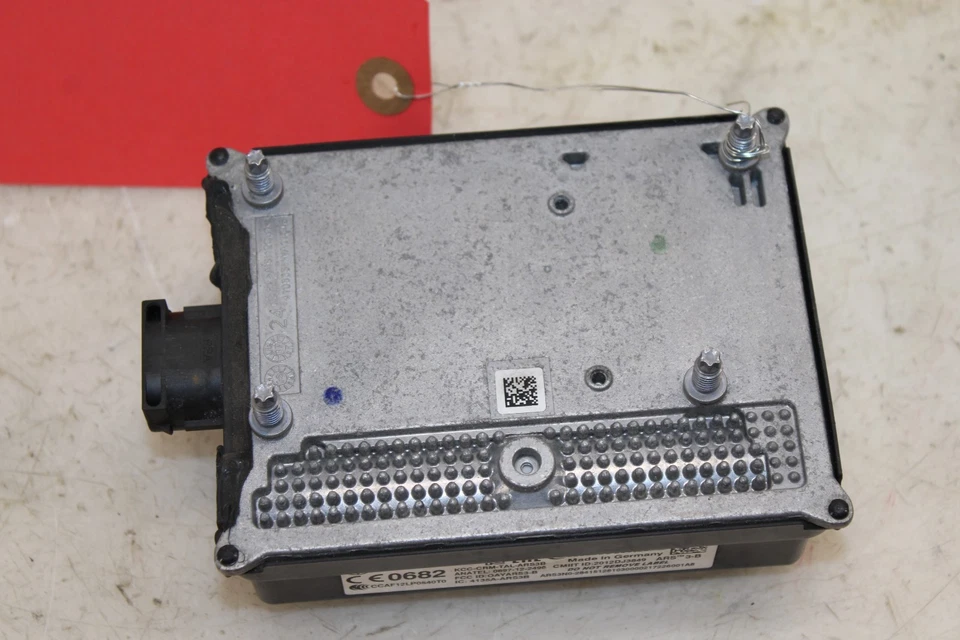 Radar de distancia Infiniti Q60 Adaptive Cruse 2017-2018 4135AARS3B OEM MY81 Foto 4 de 4