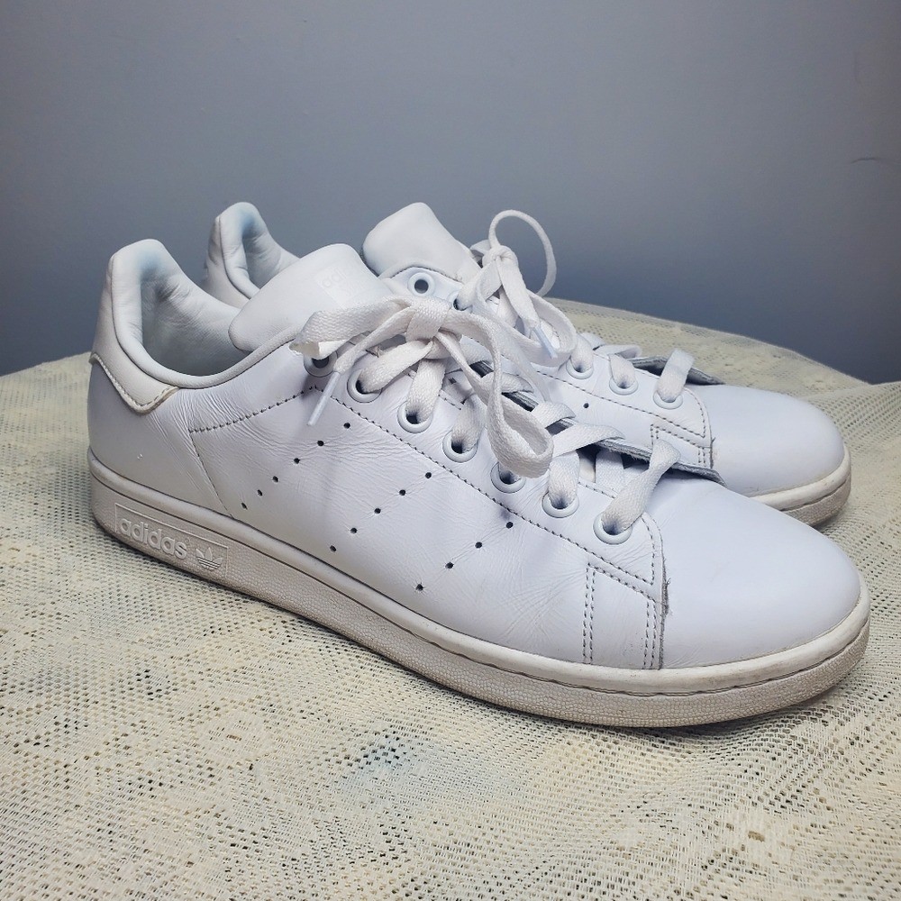 Adidas Stan Smith all white leather sneakers men display picture 2