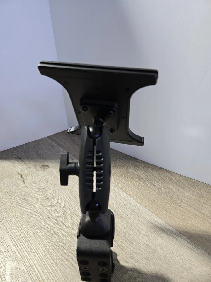 Akron Tablet Or Phone Holder - Image 3 of 4