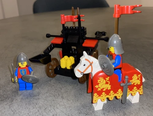 Vintage LEGO Castle: Twin-Arm Launcher (6039) COMPLETE