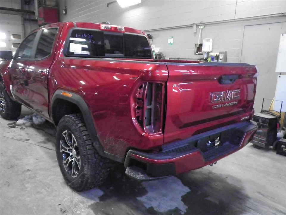 2024 Canyon AT4 17" RM7 Spare Wheel 1650146 - Image 4 of 4