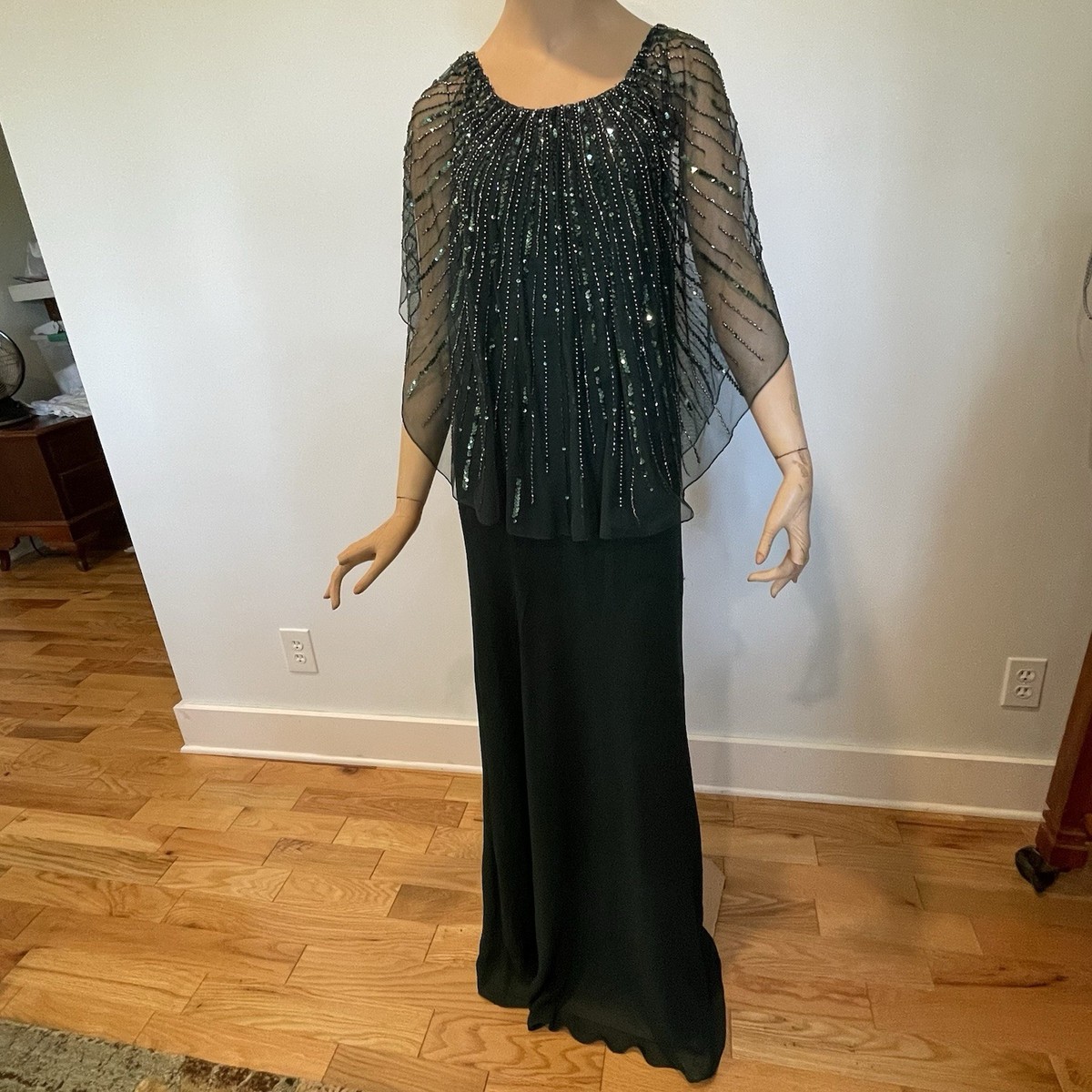 j kara beaded cocktail dress Women's Capelet Gown Maxi Embellished Evening Jade Green 10 Size:AU2 Elegant beaded gown size 18th Birthday Dress Code Grocery