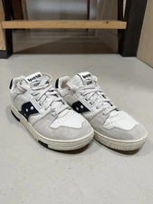 Size 9.5 - Men’s Saucony Spot-Bilt Sonic Low White Beige Blue Worn Once