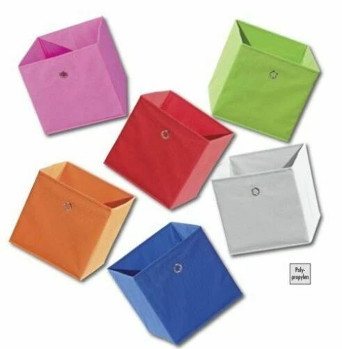 Contenitori e scatole nere in tessuto per la casa