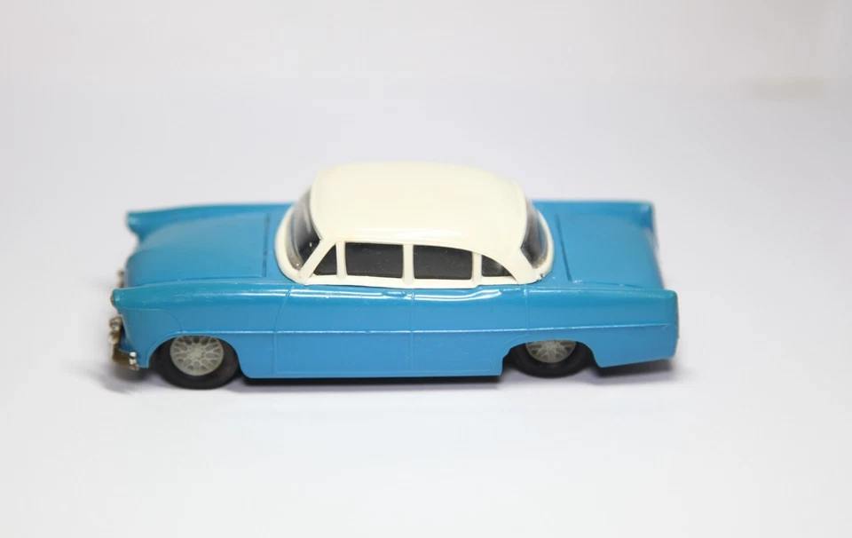 Minialuxe Simca Ariane - Excellent Vintage Original Model Rare 1960s - Image 2 of 4