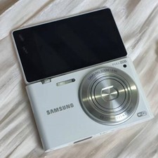 Samsung MV900f 16.0 MP 5xOptical Zoom Flip-out Vlog Camera WHITE