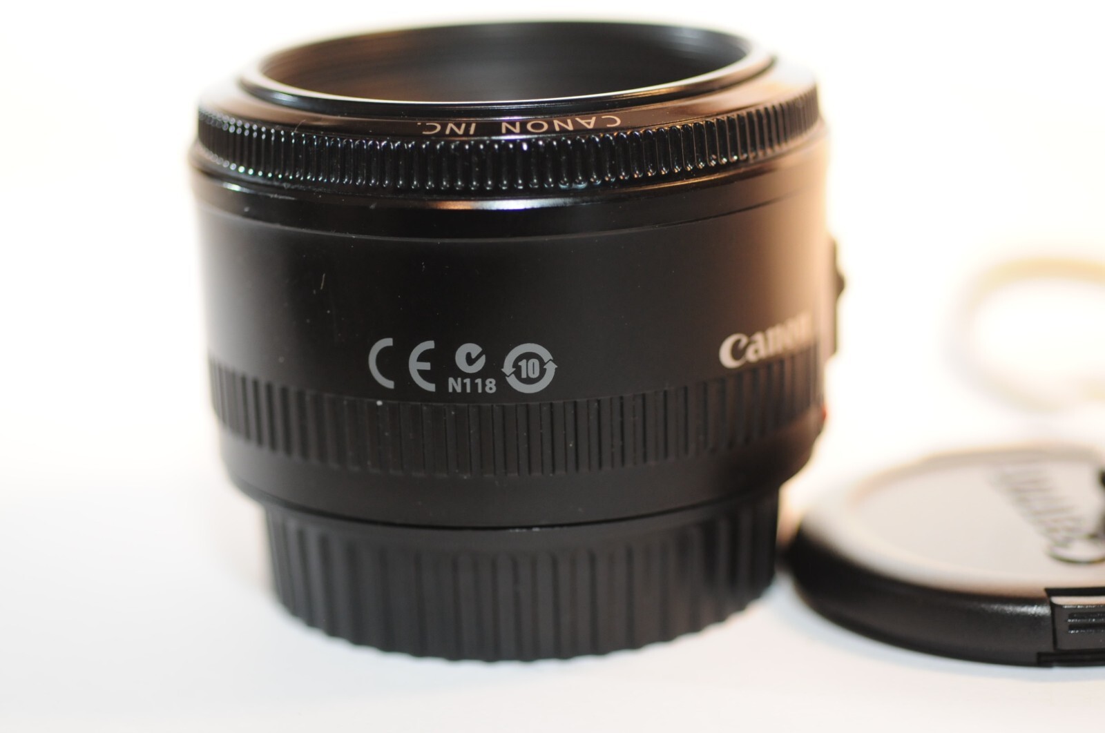 Canon EF 50mm f/1.8 II PRIME FX lens for EOS A2 Rebel T8 T7 90D 80D 5D