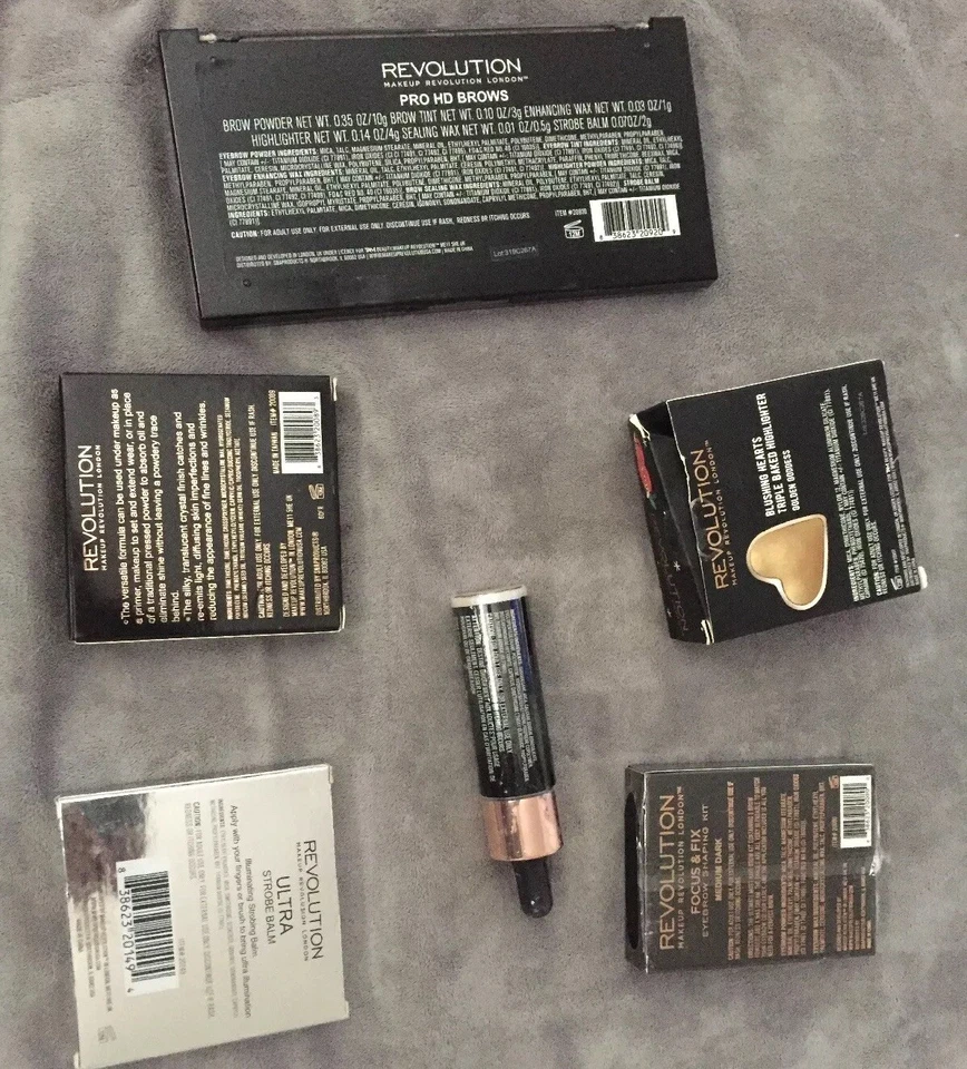 Revolution Makeup Lot - Image 2 of 4