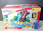 Pokémon Volcano Carry Case Playset w/ 2” Pikachu Figure & Box – Vintage Toy