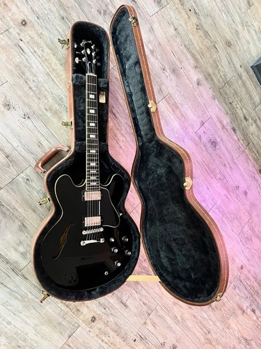 Gibson ES-335