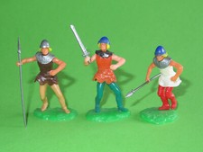 Hausser  Elastolin  Steckfigur 3 Normannen mit Waffen  Wikinger Nr. 1