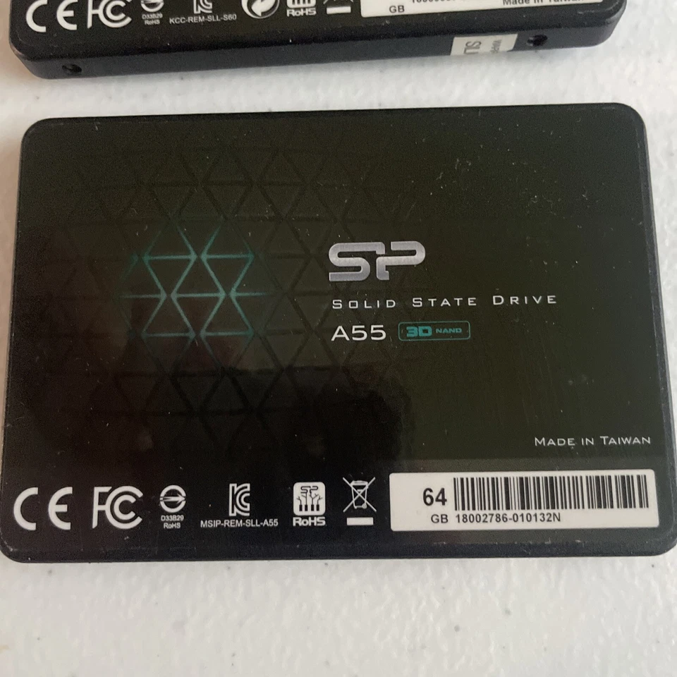 Silicon Power A55 S60 - 64 GB — 60 GB Internal Internal SSD - Image 2 of 4