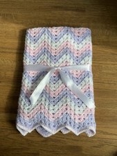 Zigzag Baby Blanket. NEW