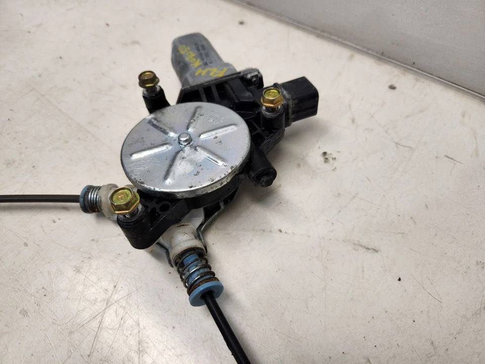 2003-07 Honda Accord (Sedan) Drivers Left Window Regulator - Electric - Image 3 of 4