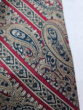 Vintage Hanover St. Mens Necktie Paisley Burgundy Gold Blue Classic 100 Silk