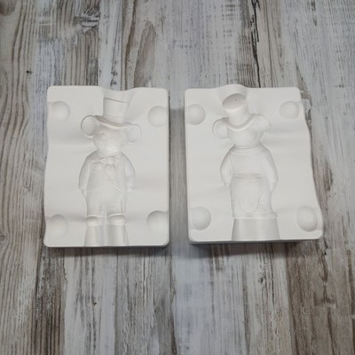 Alberta's Molds A-380 Mouse Groom Ceramic Slip Casting Mold Vintage 1984 5 Inch
