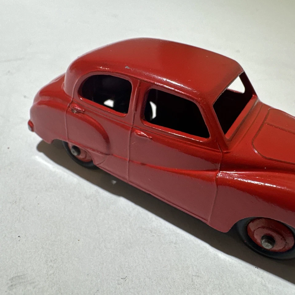 Dinky Toys No.40J Austin Somerset Red Diecast Vintage Model Car - Image 3 of 4