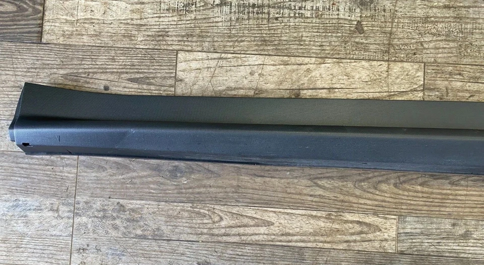 Moldura de puerta inferior delantera izquierda lado del conductor Chevy Equinox 2010-2017 25824824 Foto 2 de 4