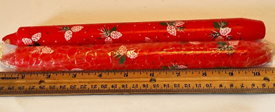Avon Christmas Taper Candles Red White Printed Pinecones Evergreens Vintage