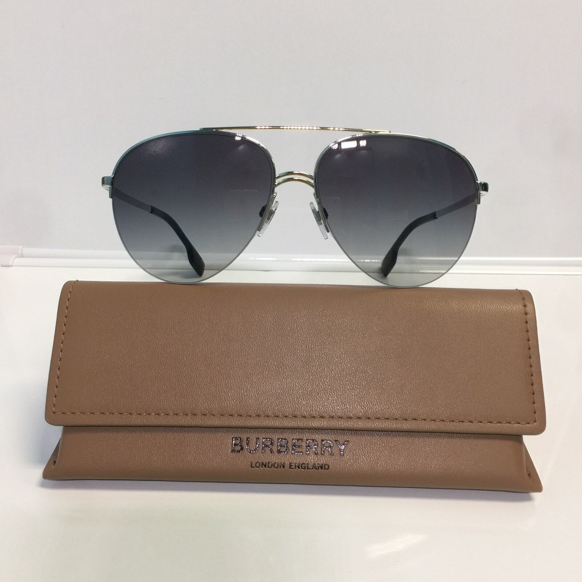 NIB Burberry 3113 13038G Silver/gold Aviator Grey Gradient 