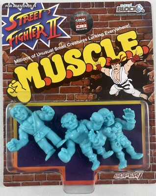 Street Fighter II Muscle Figures 2017 C2E2 Capcom Nerd Block NOC Unpunched Card