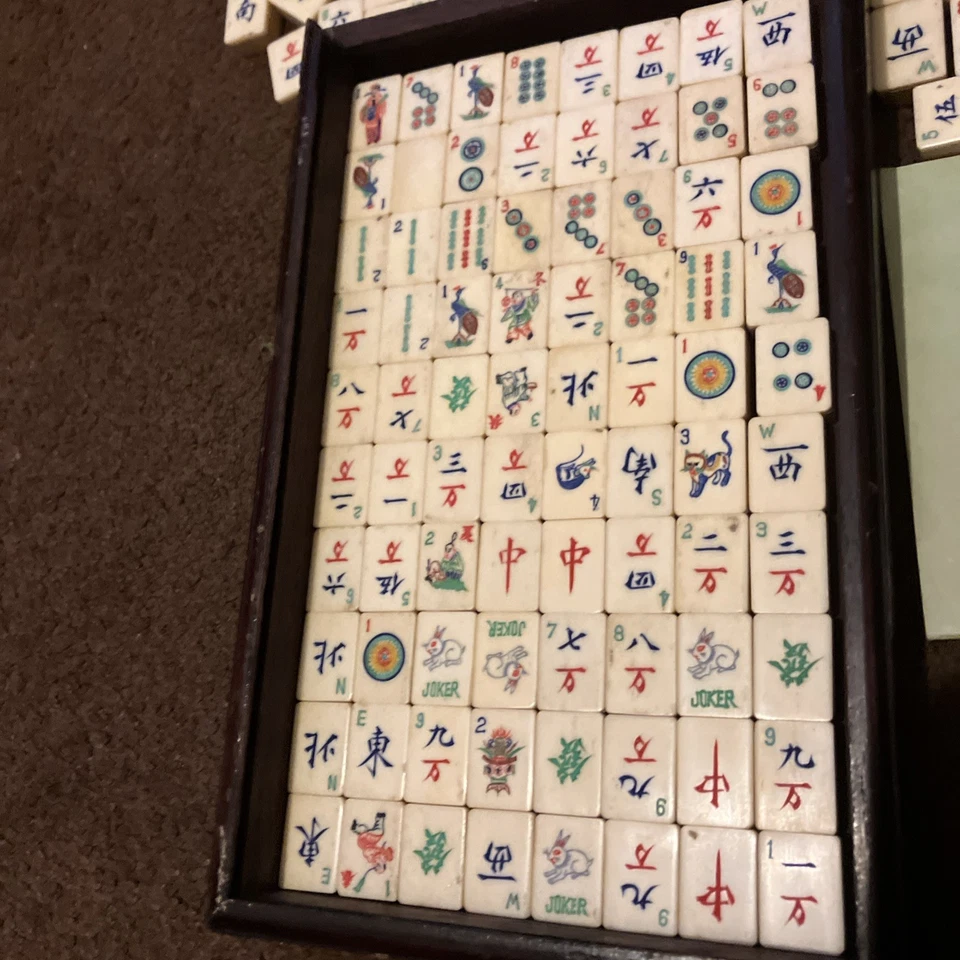 Mahjong Set Oriental Dark Wood Box 152 Tiles 4 Token Mah Jong Jongg Vintage Rare - Image 2 of 4