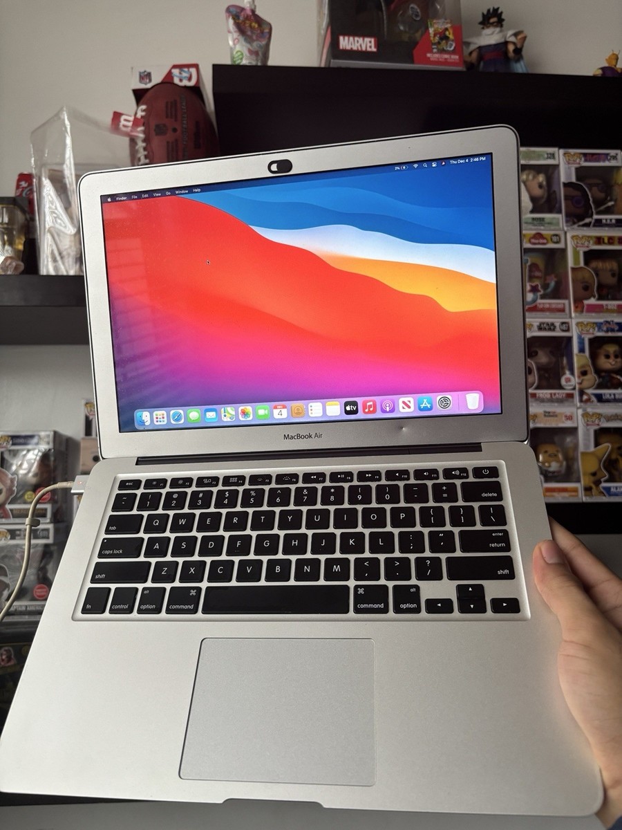 MacBook Air、Core i7、13\