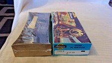 HO Scale Athearn 40' Box Car, Northern Pacific, Brown 15827 BNOS