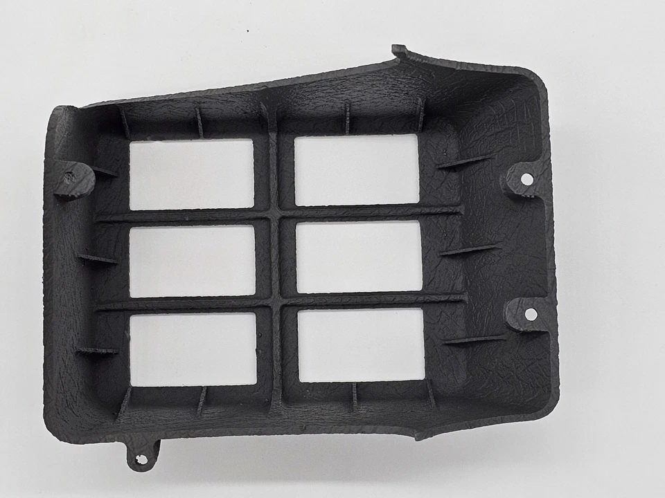 Panel de interruptores auxiliares Upfitter para Ford F 350 y F 250 1999 a 2004 Foto 3 de 4