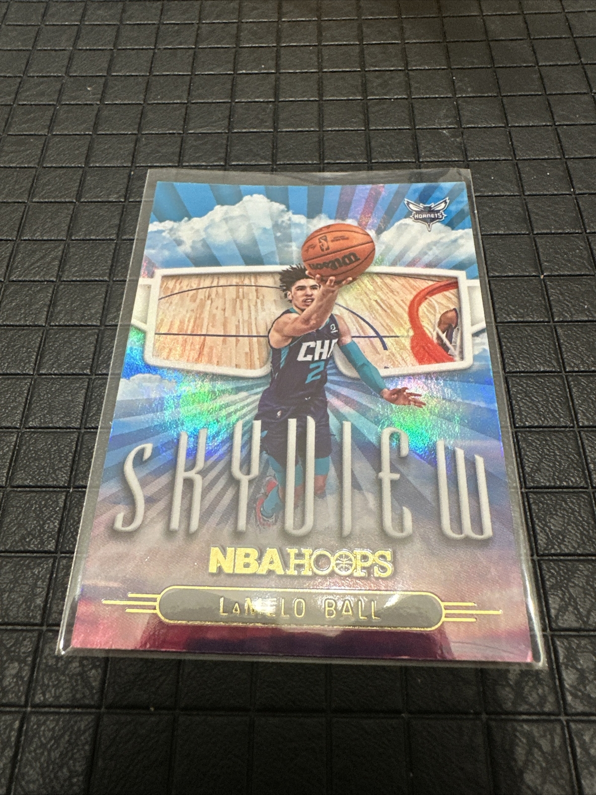 LaMelo Ball 2022-23 Panini NBA Hoops Skyview HOLO/SILVER #5 Charlotte Hornets