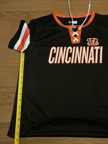 Cincinnati Bengals Lace Up Sparkling Letter NFL Fanatics Licensed Women’s Top Lg - Picture 10 of 10